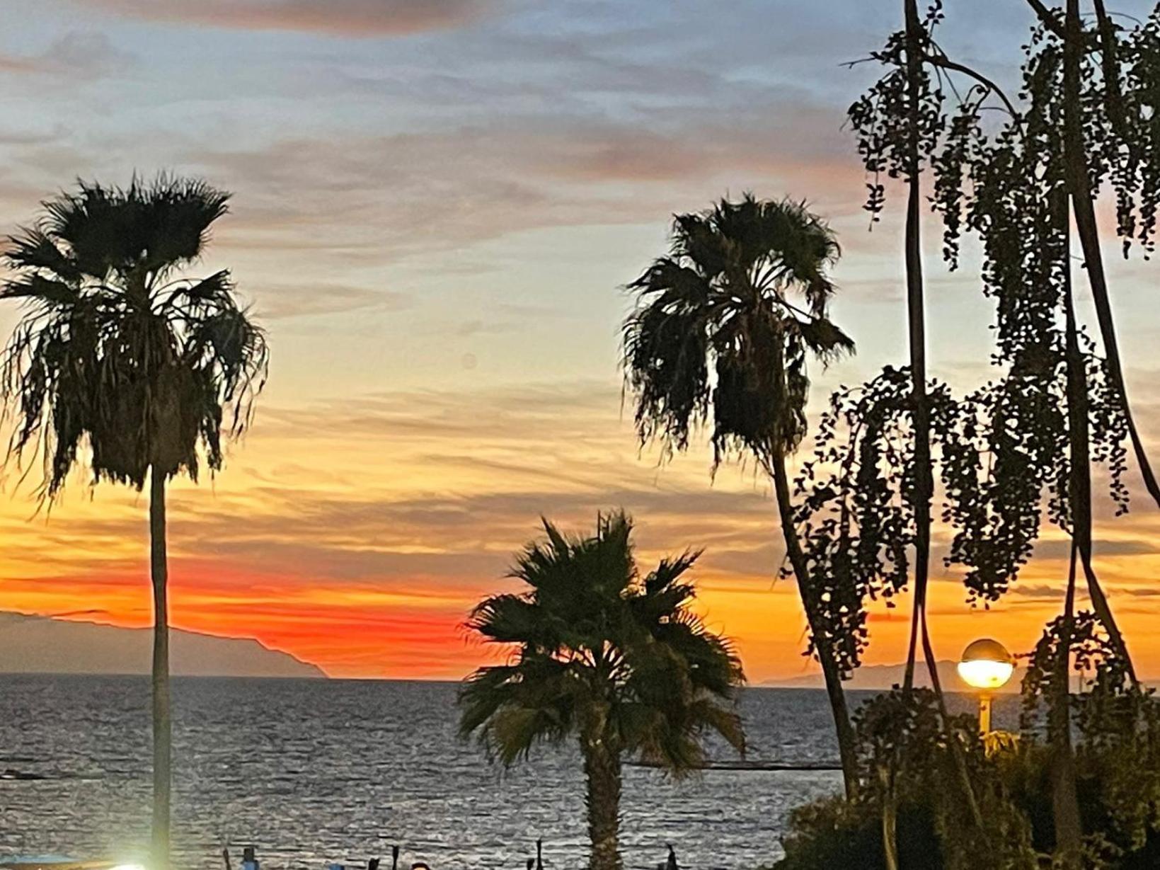 Mareverde : Appartamento Esposto Sempre Al Sole Costa Adeje  Luaran gambar